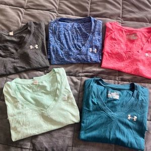 5 Under Armour Women’s Size XS Short Sleeve Shirts